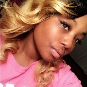 Meet your Posher, Leanna